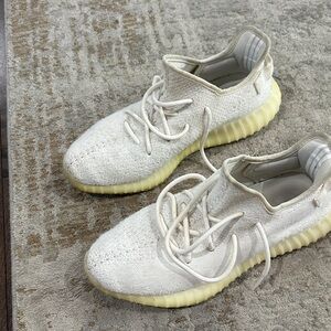 adidas Yeezy Boost 350 V2 Cream White Sneakers